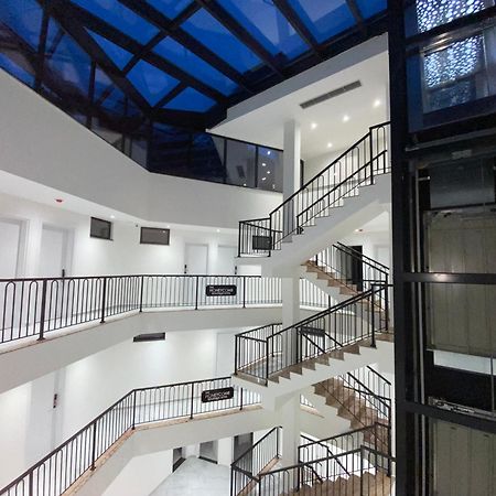 The Honeycomb Boutique Hotel Golem  Extérieur photo
