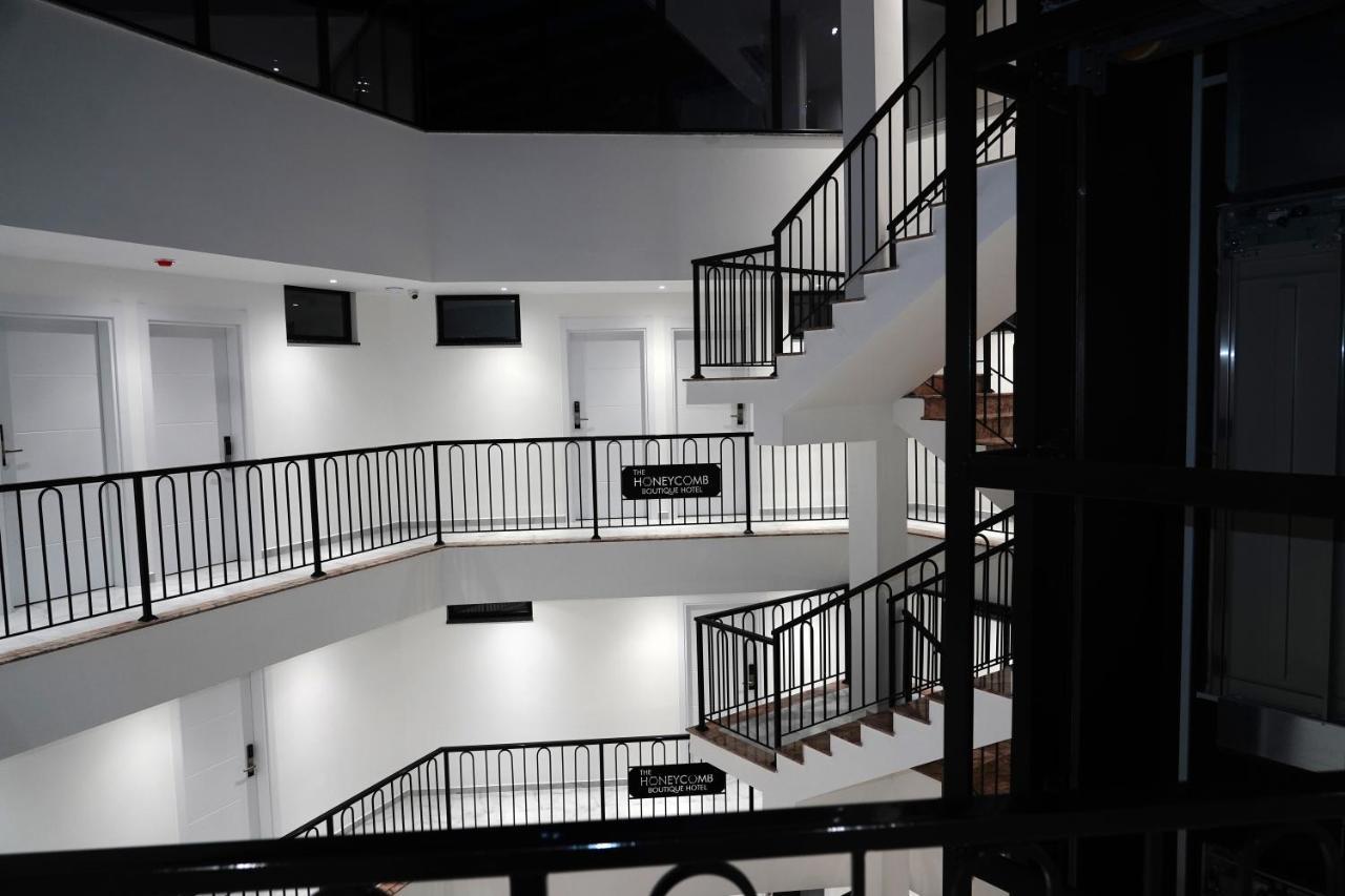 The Honeycomb Boutique Hotel Golem  Extérieur photo