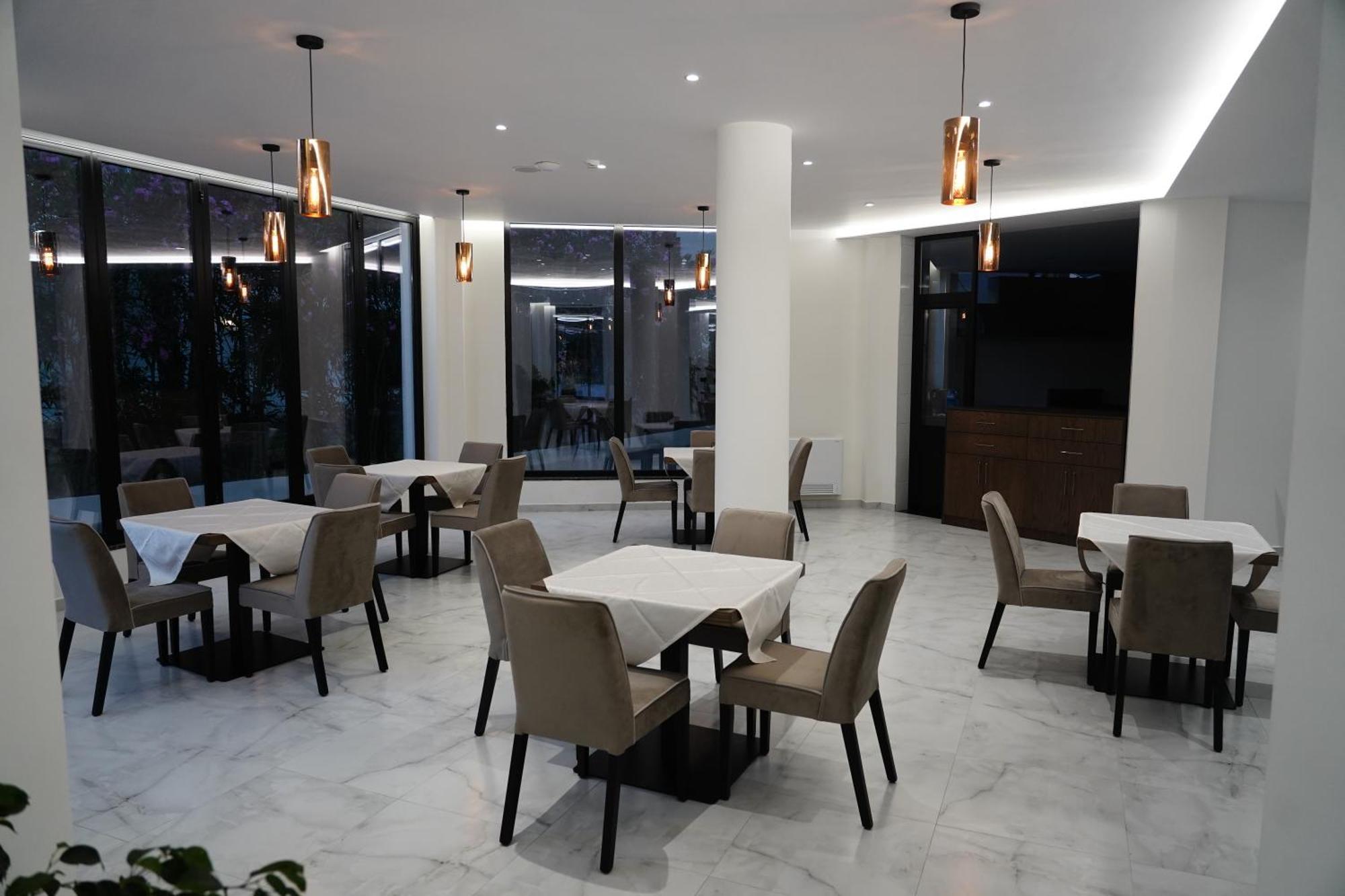 The Honeycomb Boutique Hotel Golem  Extérieur photo