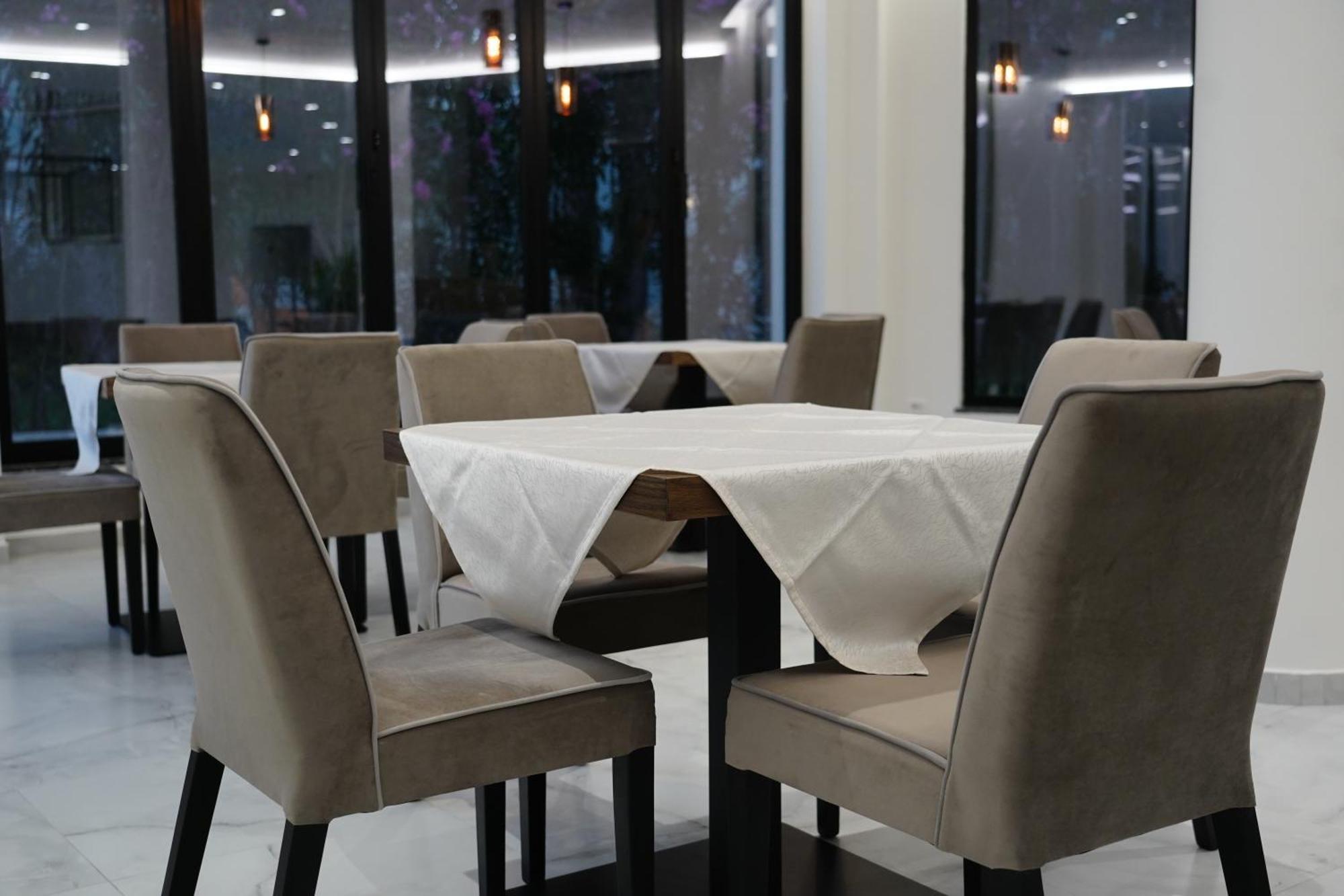 The Honeycomb Boutique Hotel Golem  Extérieur photo