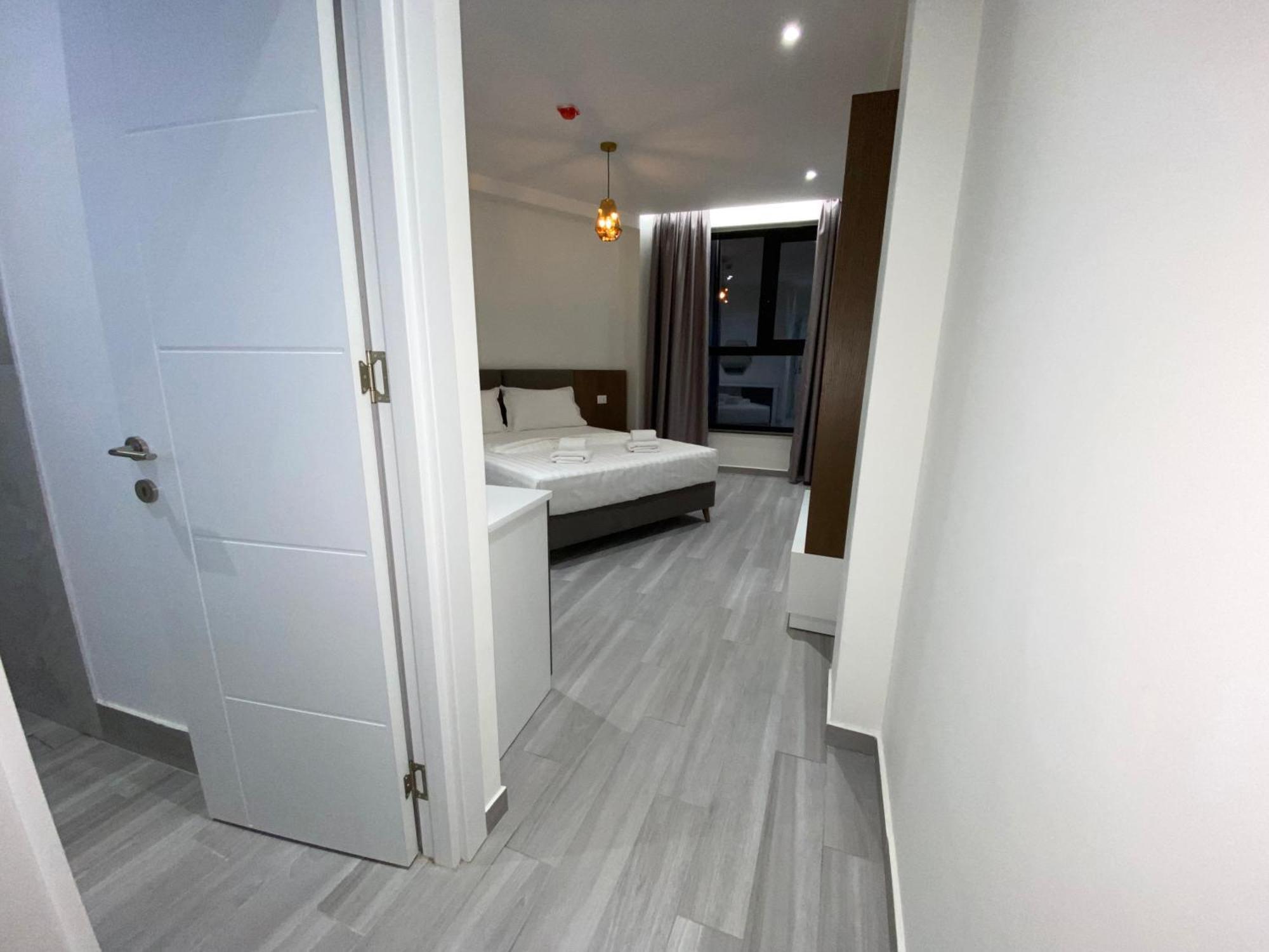 The Honeycomb Boutique Hotel Golem  Extérieur photo