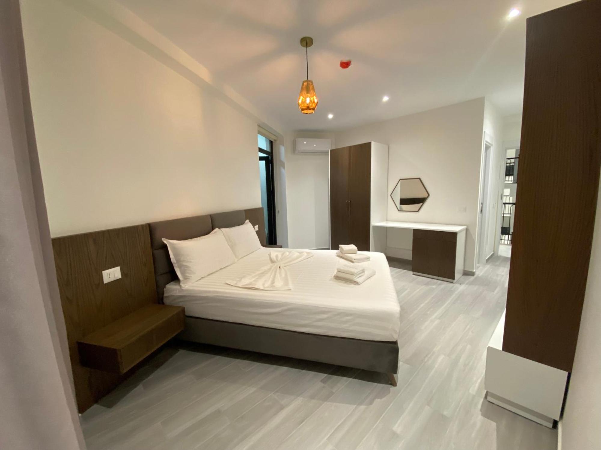 The Honeycomb Boutique Hotel Golem  Extérieur photo