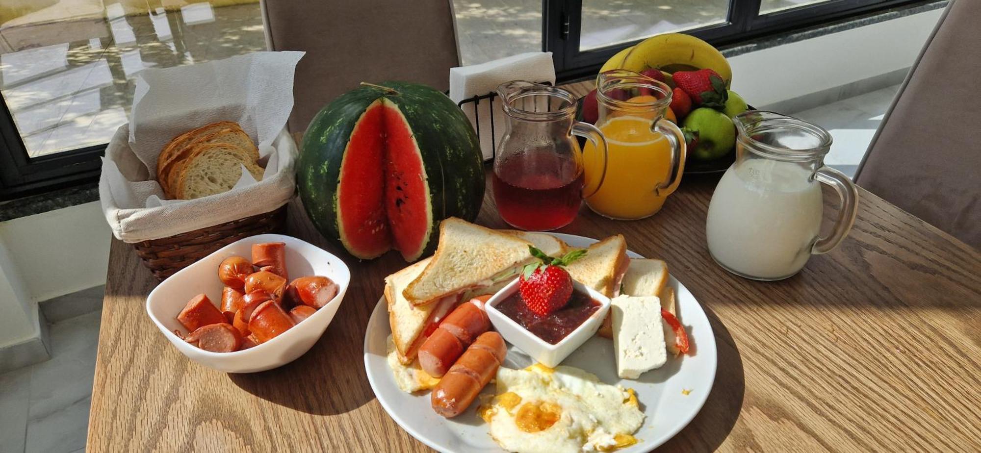 The Honeycomb Boutique Hotel Golem  Extérieur photo